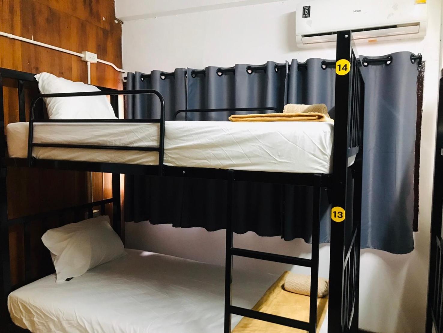 Silom Guesthouse Bangkok Eksteriør bilde
