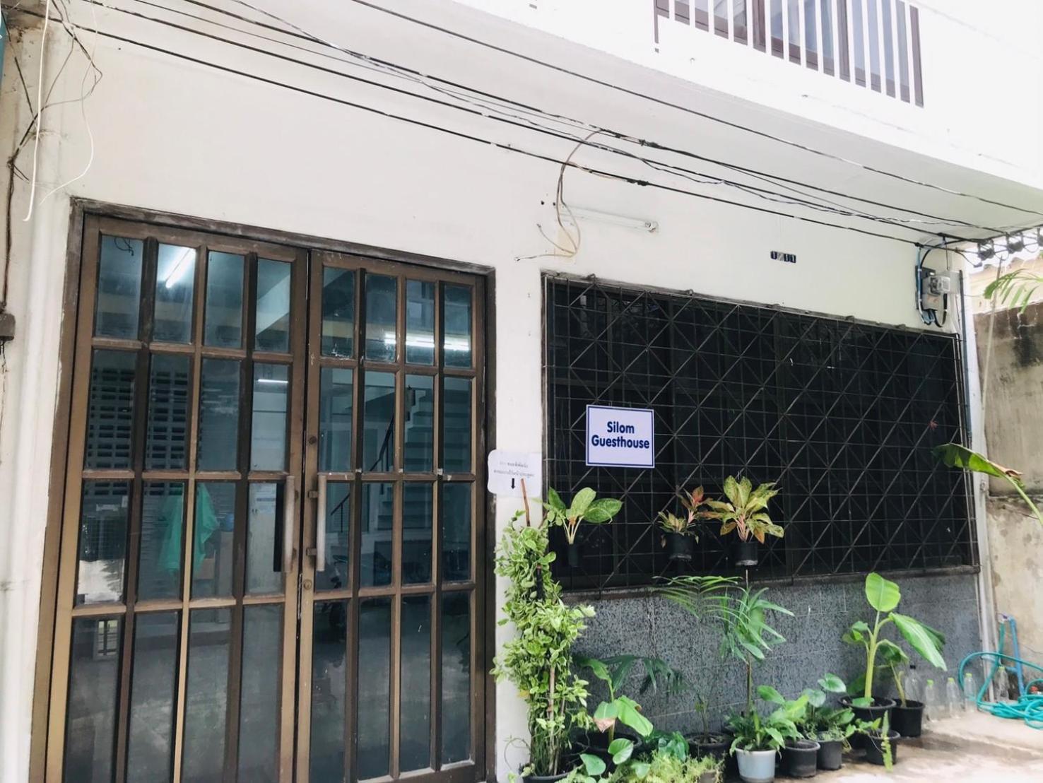 Silom Guesthouse Bangkok Eksteriør bilde