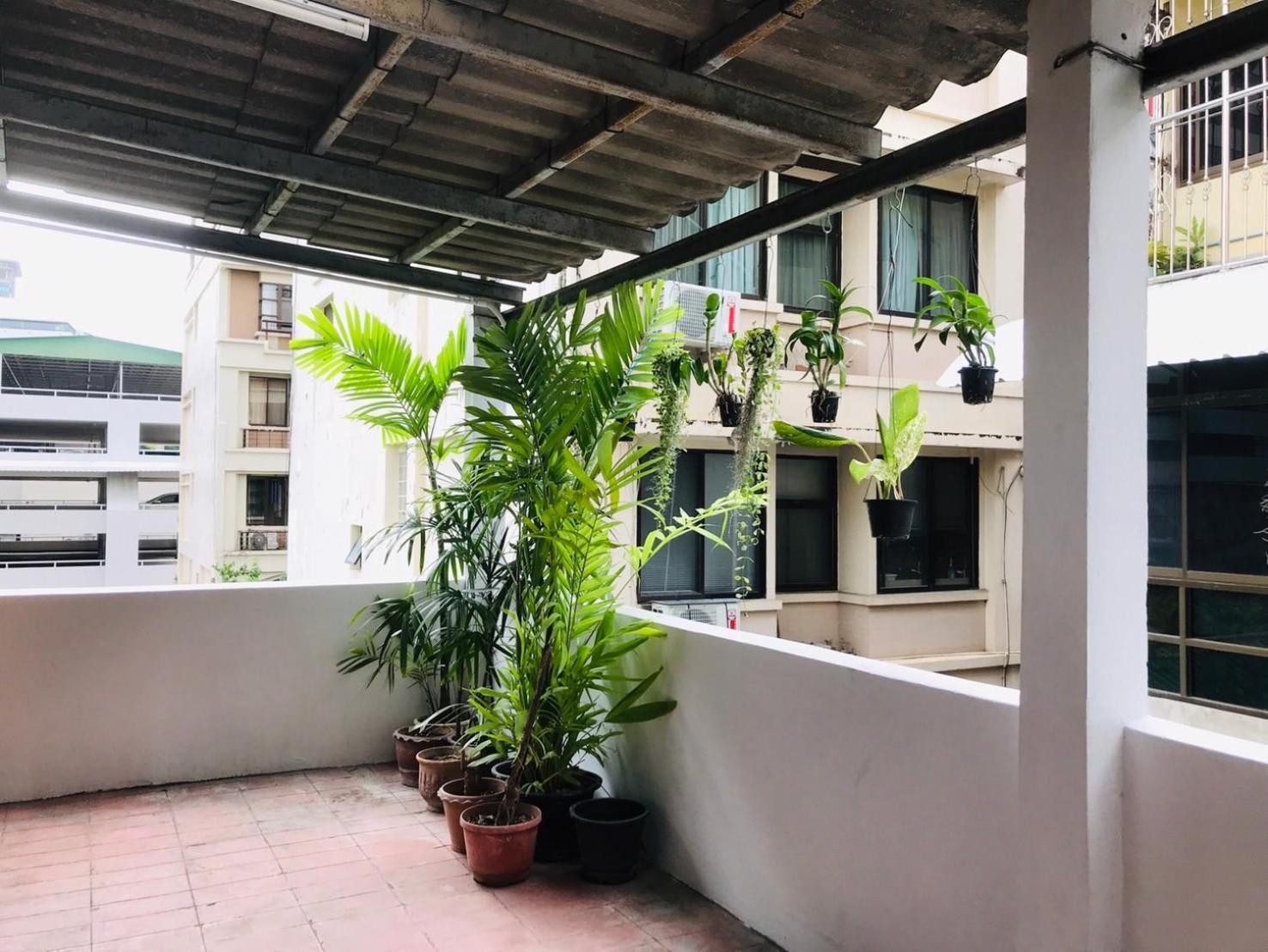 Silom Guesthouse Bangkok Eksteriør bilde