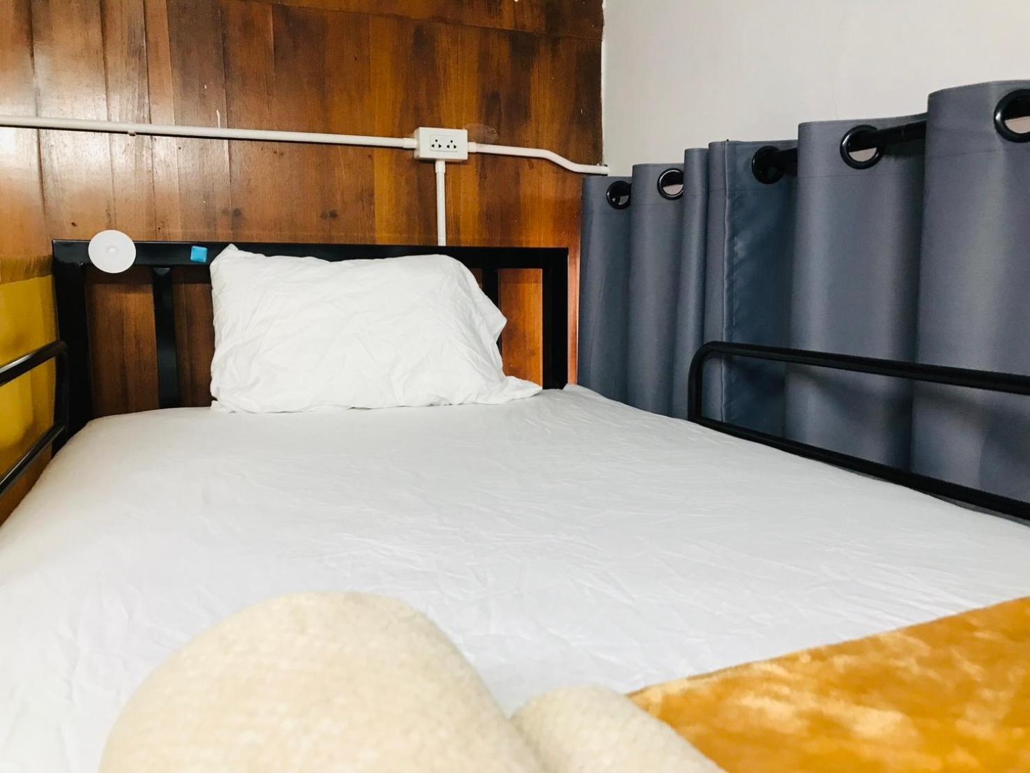 Silom Guesthouse Bangkok Eksteriør bilde
