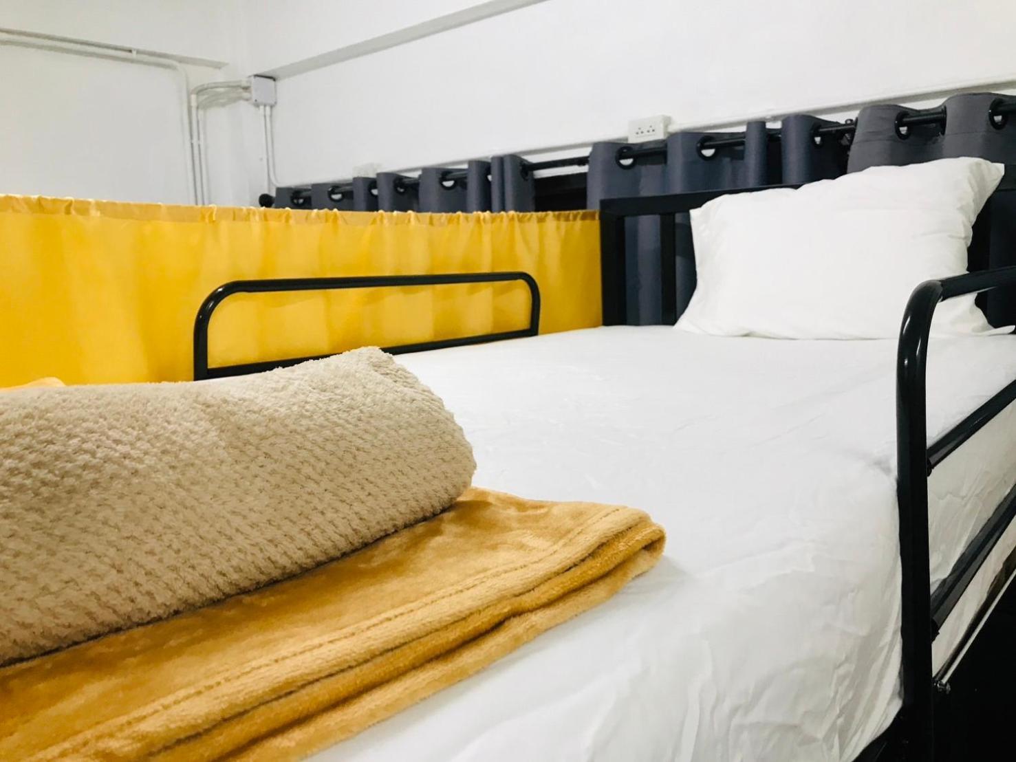 Silom Guesthouse Bangkok Eksteriør bilde